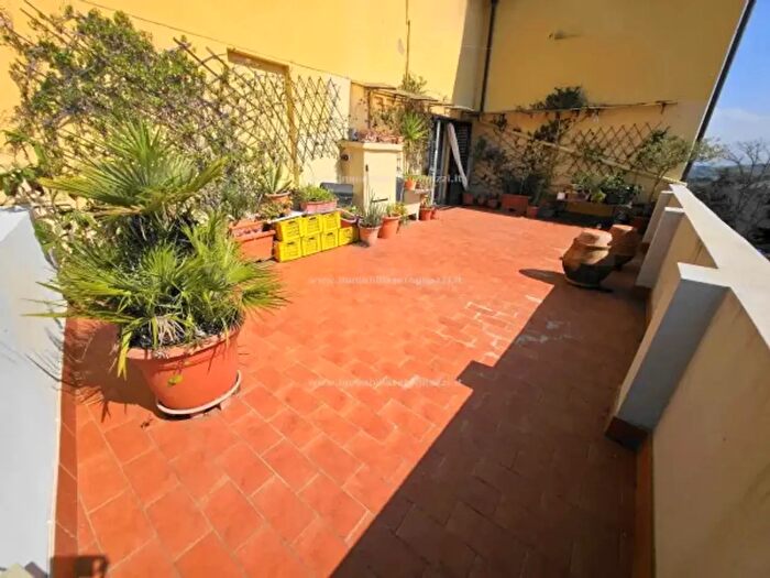 Appartamento quadrilocale in vendita in Zona Centro, Montaione