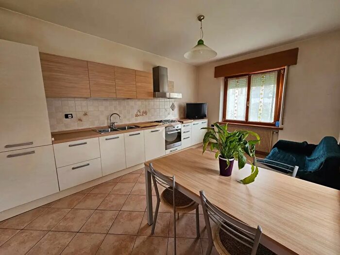 Casa con 5 locali in affitto in Via Abissinia, Feltre