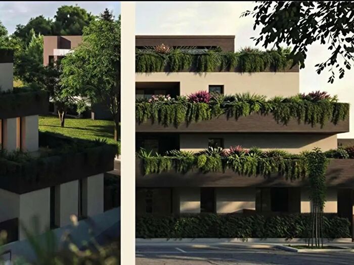 Appartamento quadrilocale in vendita in Via Giambattista Vico, Rimini