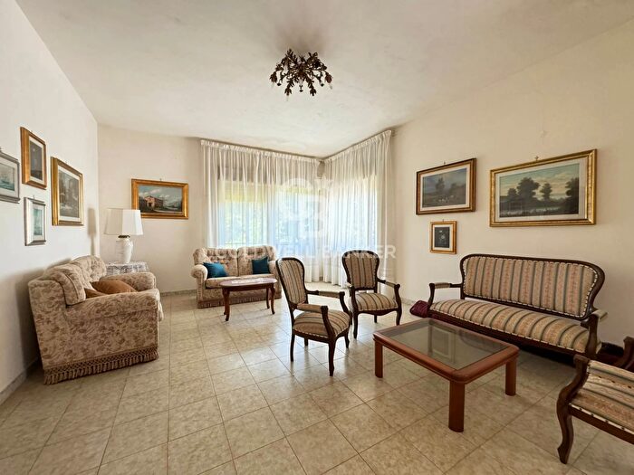 Casa con 6 locali in vendita in SS Siracusana, Grammichele