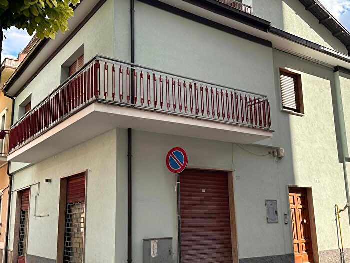 Casa in vendita in Via Mazzini, Avezzano