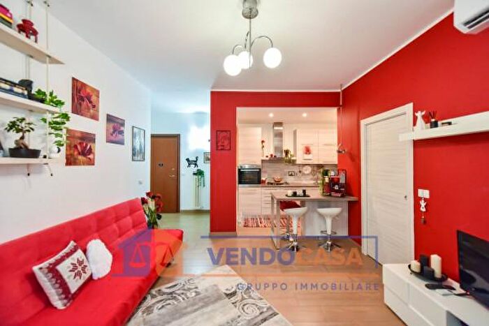 Case in Vendita e in Affitto - 3