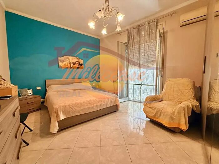 Appartamento trilocale in vendita in Siracusa