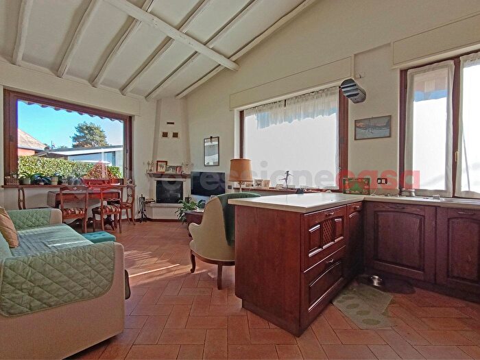 Casa trilocale in vendita in Via Campi Elisi, Lesa