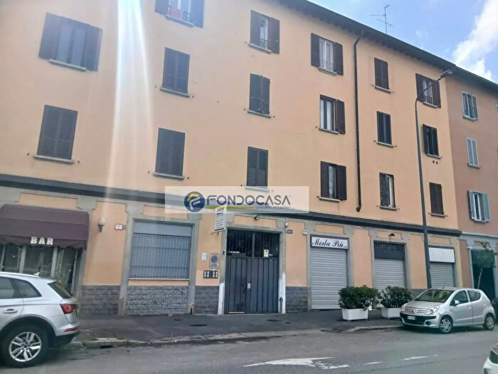 Appartamento bilocale in vendita in Via Varesina, Milano