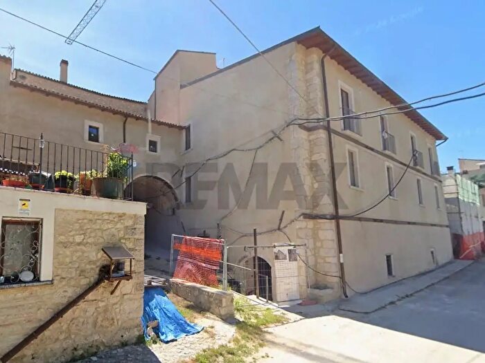 Casa bilocale in vendita in Via Dietro Le Finestre, Prata DAnsidonia