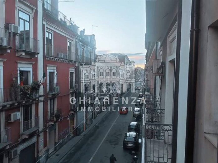 Appartamento bilocale in affitto in Via Antonino di Sangiuliano, Centro Storico, Catania