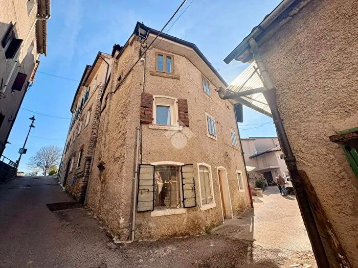 Casa trilocale in vendita in Borgo dei Carter, Miane