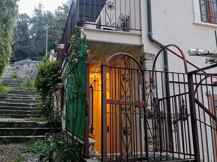 Appartamento quadrilocale in affitto in Via Ed Arco San Jacopo Rivera, LAquila