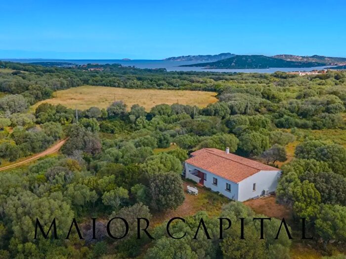 Casa con 5 locali in vendita in Palau