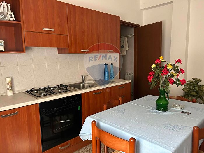 Appartamento bilocale in vendita in Via Santuario, Madonna Del Sasso