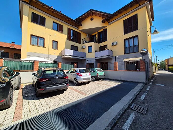 Appartamento trilocale in vendita in Via Cristoforo Colombo, Fenegro'
