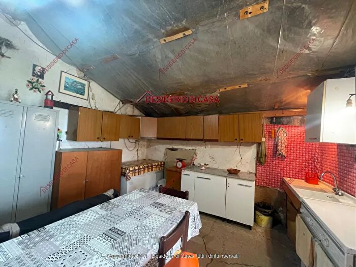 Casa trilocale in vendita in E Tusa Me Italia, Tusa