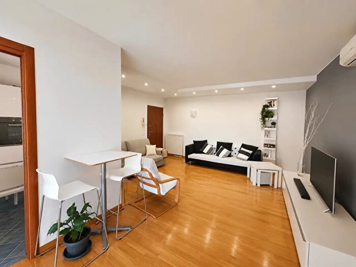Appartamento trilocale in vendita in Via Bellini, Giulianova