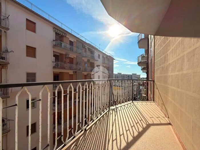 Appartamento quadrilocale in vendita in Viale Beccarini, Manfredonia