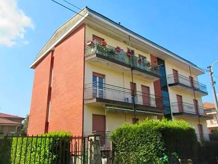 Appartamento bilocale in vendita in Via XXIV Maggio, Arcore