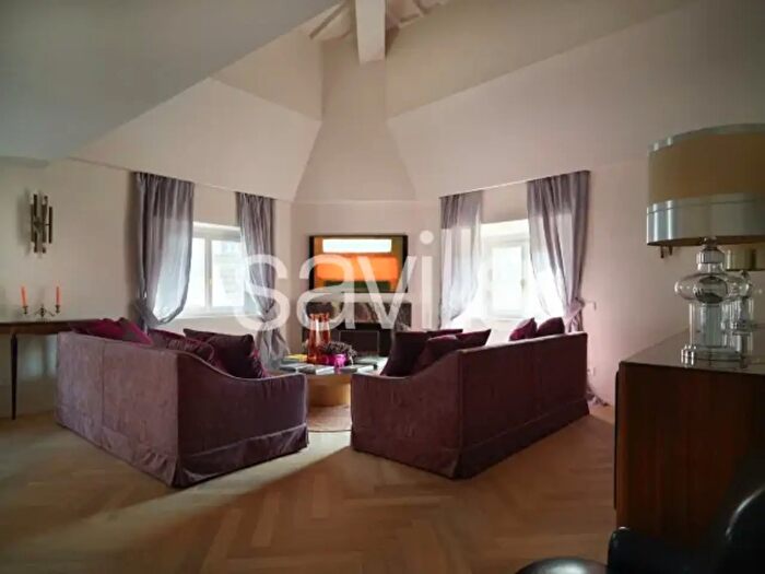 Appartamento con 6 locali in affitto in Via Tornabuoni, Firenze