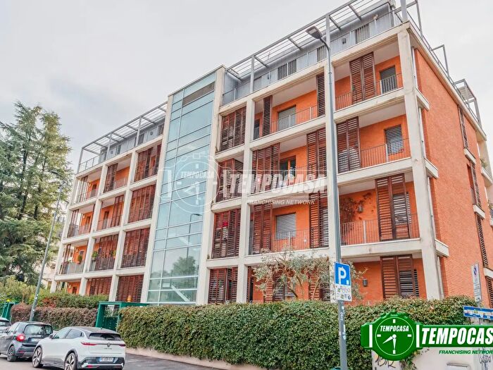 Appartamento quadrilocale in vendita in Milano