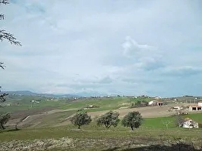 Casa con 6 locali in vendita in Gissi