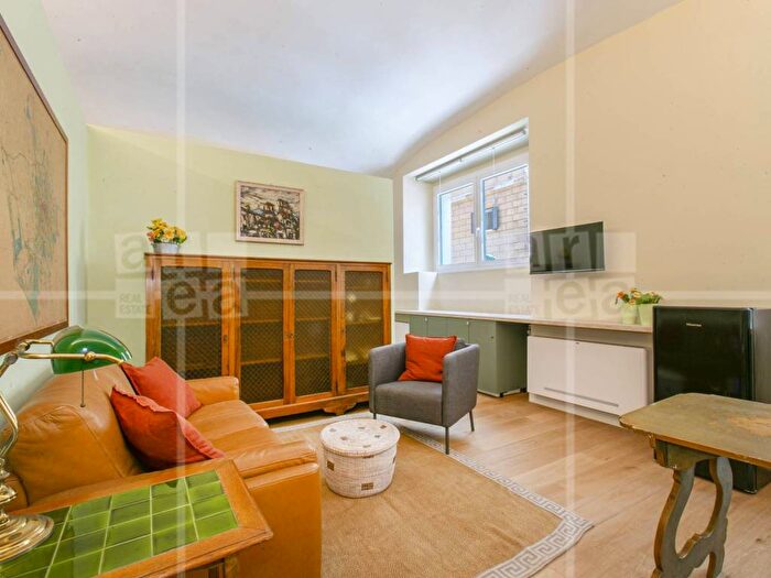 Appartamento bilocale in affitto in Piazza Sallustio, Sallustiano, Roma