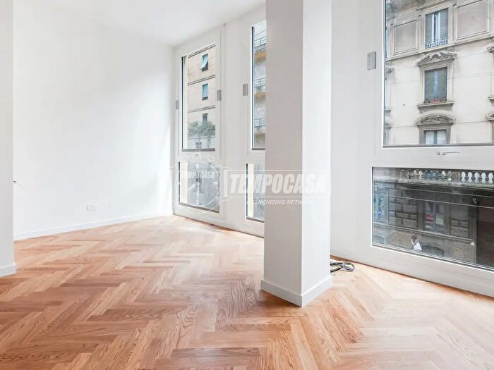 Appartamento bilocale in vendita in Milano