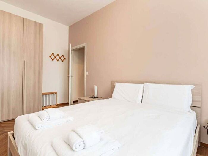 Appartamento bilocale in affitto in Via Giambellino, Giambellino, Milano