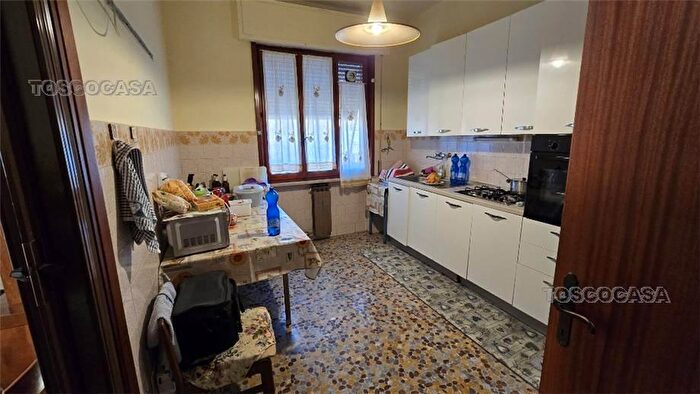 Appartamento con 6 locali in vendita in Fucecchio