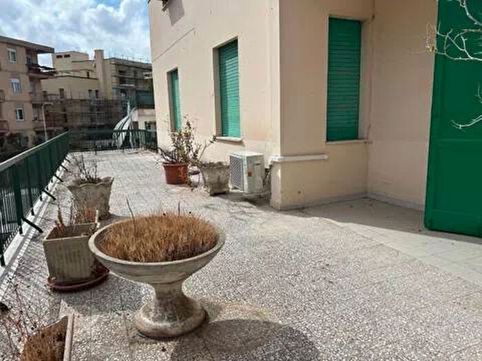 Appartamento trilocale in affitto in Viale Goffredo Mameli, Luna e Sole Prunizzedda, Sassari