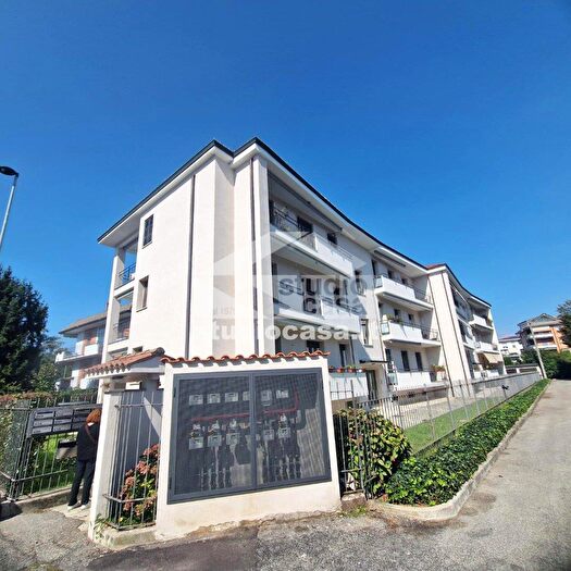 Appartamento con 5 locali in vendita in Via Leonardo da Vinci, Treviglio