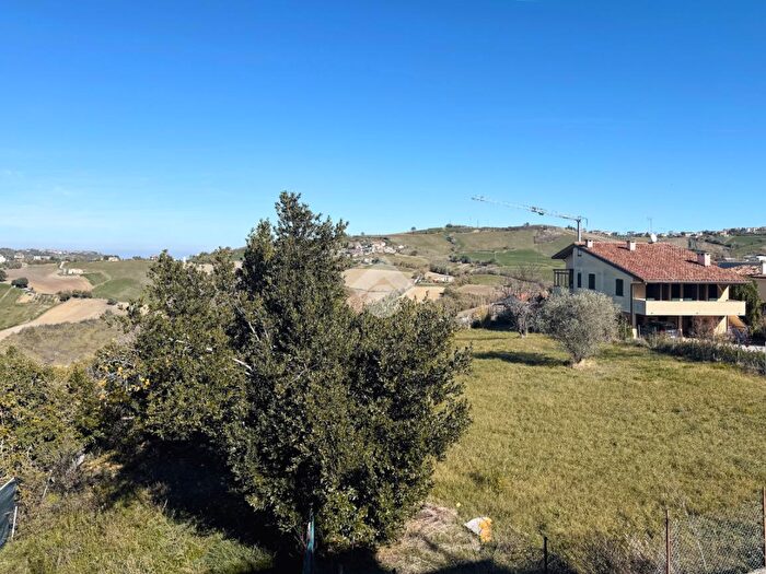 Casa quadrilocale in vendita in Strada Genghe di Atto, San Marino