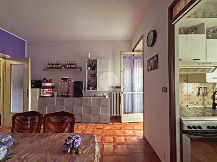 Appartamento trilocale in affitto in Viale Piazza D'Armi, Ospedale Cottolengo, Pinerolo