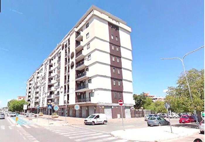 Appartamento trilocale in vendita in Via San Severo, Foggia