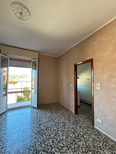 Appartamento con 5 locali in vendita in Fornovo Di Taro