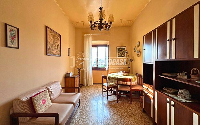 Appartamento bilocale in vendita in Via Moneta Teodoro, Monticello Brianza