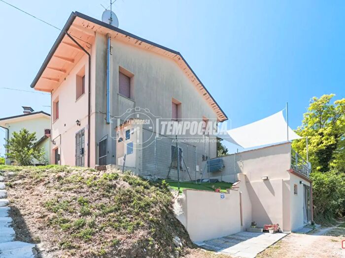 Appartamento monolocale in vendita in Via Serra di Sotto, Montefiore Conca