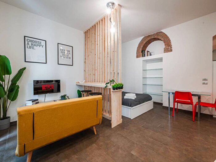 Appartamento monolocale in affitto in Via Felice Casati, Buenos Aires, Milano