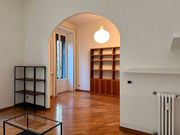 Appartamento bilocale in affitto in Viale Piceno, Plebisciti Susa, Milano