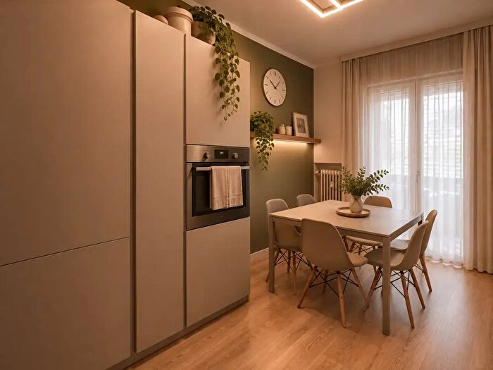 Appartamento quadrilocale in vendita in Via Etruria, Venezia