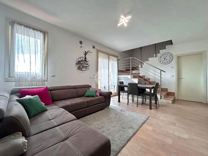 Appartamento bilocale in vendita in Via Silvio Benini, San Martino Buon Albergo