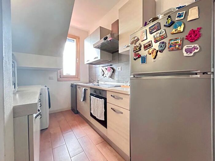 Case in Vendita e in Affitto - 2