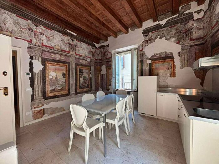 Appartamento bilocale in affitto in via Salvecchio, Duomo Piazza Vecchia, Bergamo