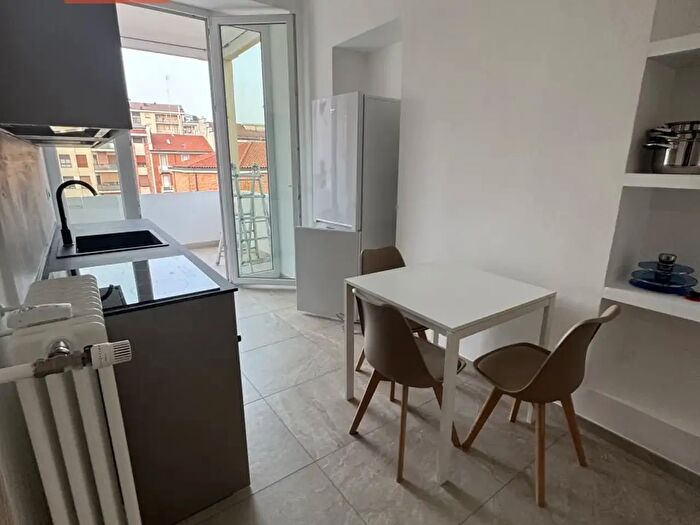 Appartamento trilocale in affitto in Corso Re Umberto, Torino