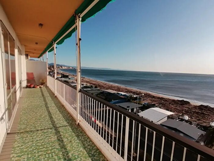 Appartamento con 5 locali in vendita in Via Privata Leonardo da Vinci, Savona