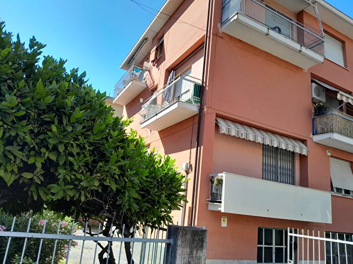 Appartamento in vendita in Via Lazio, Sestri Levante