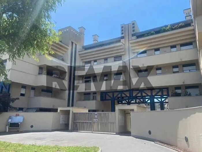 Appartamento bilocale in vendita in Via Napoli, Legnano