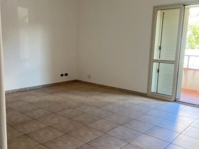 Appartamento quadrilocale in affitto in Via Abate Sant'Elia, Reggio di Calabria