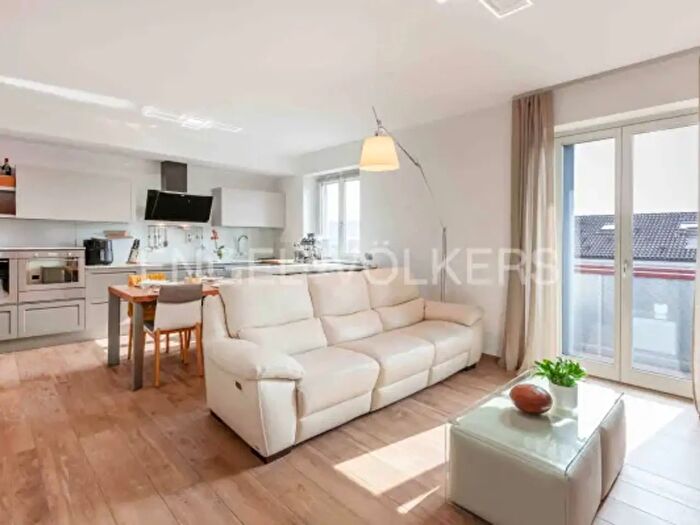 Appartamento trilocale in vendita in Grinzane Cavour