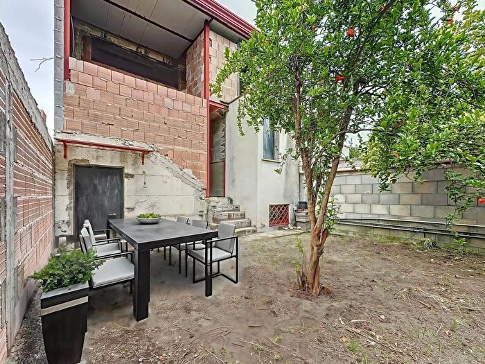 Casa trilocale in vendita in Via Camaldoli Scisciano Napoli, Scisciano