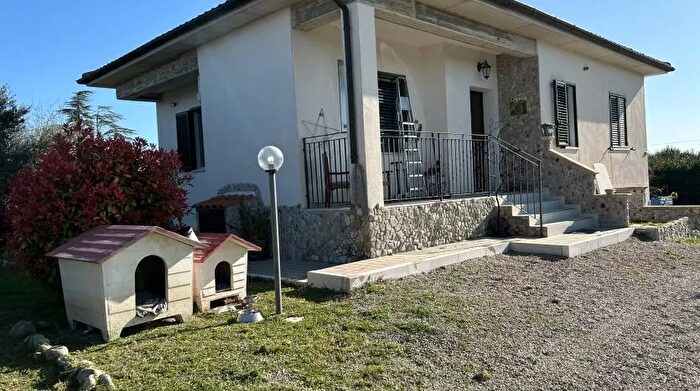 Casa bilocale in vendita in Larino Larino, Larino