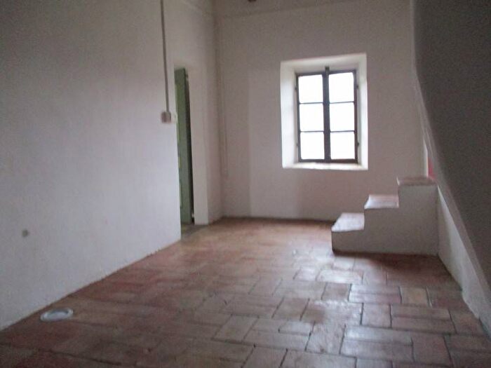 Casa quadrilocale in affitto in Strada Sant'Andrea, Medesano